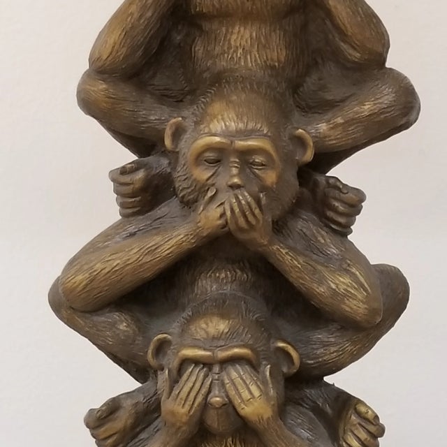 Late 20th Century Three Wise Monkeys Table Lamp – Vintage See Hear Speak No Evil Sculpture Lamp For Sale - Image 5 of 16