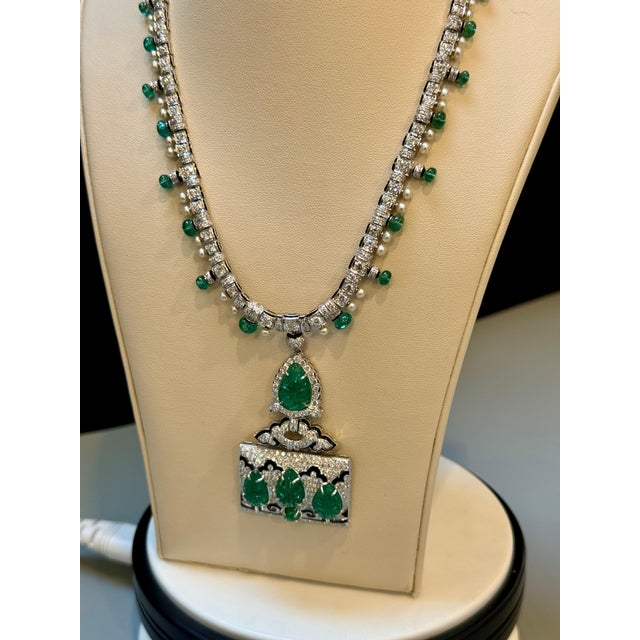 25 Ct Natural Carved Emerald & 10 Ct Diamond Art Deco Style 18 KW Gold Necklace For Sale In New York - Image 6 of 18