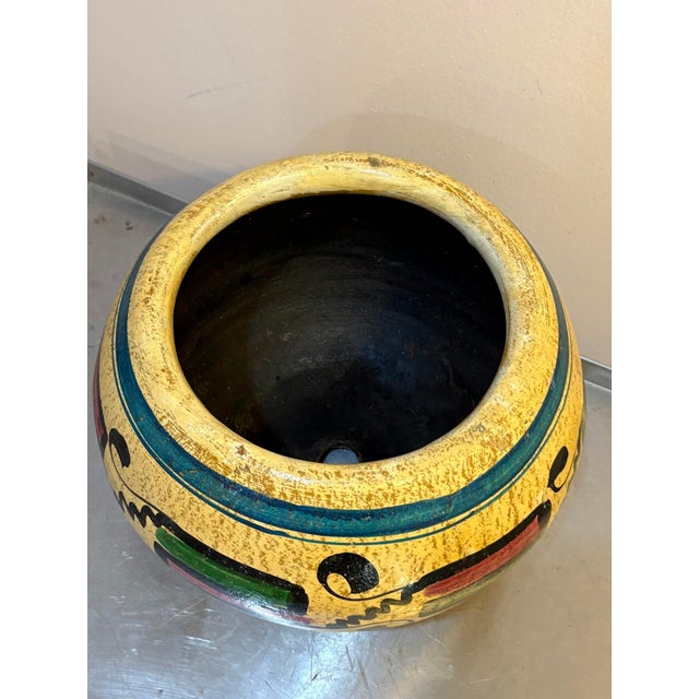 1940s-50s Mexican midcentury hand-painted pottery planter. Some minor surface scuffing/fading as shown but otherwise...