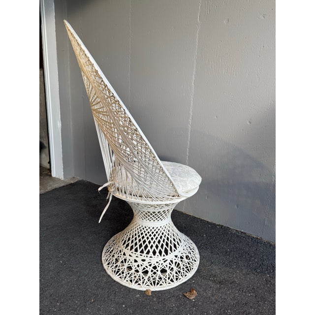 Mid-Century Modern 1960s Pair of Russell Woodard Spun Fiberglass Peacock Fan Throne Chairs For Sale - Image 3 of 12