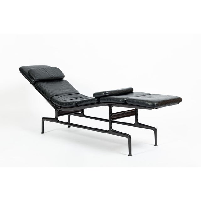 Black Vintage Mid-Century Eames Es106 Billy Wilder Chaise Lounge for Herman Miller For Sale - Image 8 of 18