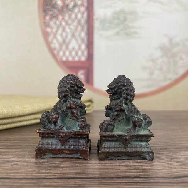 Pair of Miniature Bronze Guardian Lions – 1.8" Foo Dog Statues on Pedestals For Sale - Image 9 of 9