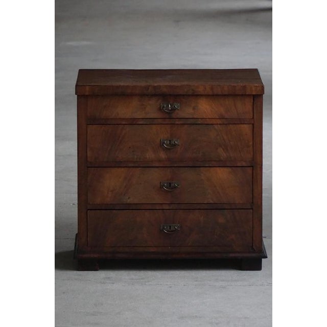 Mid-19th Century Late Empire Mahogany Chest of Drawers, 1840s For Sale - Image 9 of 13