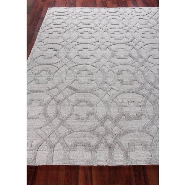 Wellington Silver Hand loom Wool Area Rug - 8'x10' For Sale - Image 4 of 8