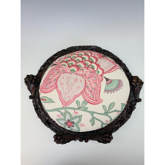 Victorian Stool in Bennison Banyan Linen, 1880 For Sale - Image 3 of 18