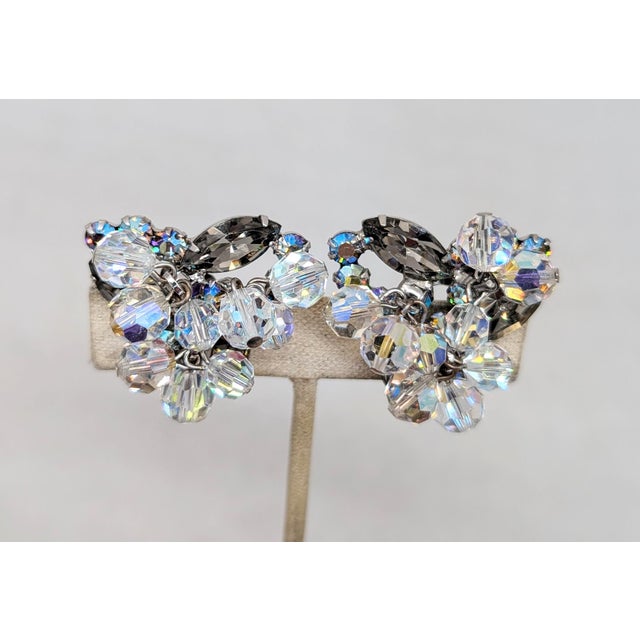 Juliana Vintage 1960s Verified Delizza & Elster Faux-Black Diamond With Aurora Borealis Bead Dangles Clip Earrings-2 Pieces For Sale - Image 4 of 7