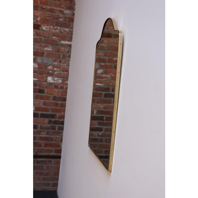 1950s Vintage Italian Brass Arched Scalloped Wall Mirror After Gio Ponti For Sale - Image 5 of 12