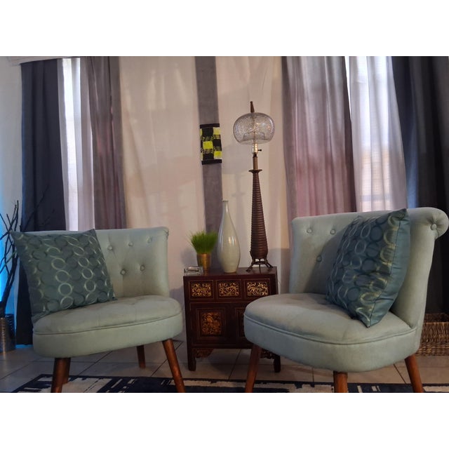 Ceramic F-005 I Artisans' Choice: Portuguese Crackle-Glazed Sage Vessel From a Private Studio For Sale - Image 7 of 7