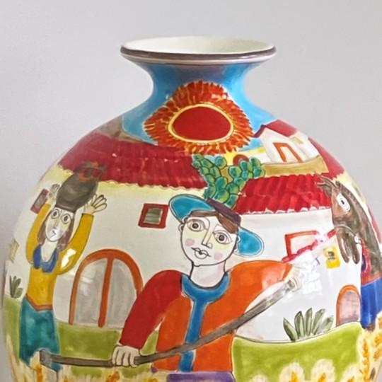 Giovanni Desimone Vintage Giovanni DeSimone Vase - Farm and Harvest Scenes, Signed (Rare Large Size 11¾” X 10”) For Sale - Image 4 of 12