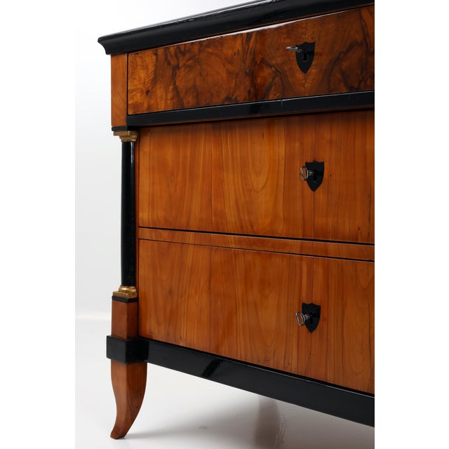 Biedermeier Chest of Drawers in Cherry Wood, 1820 For Sale - Image 11 of 18