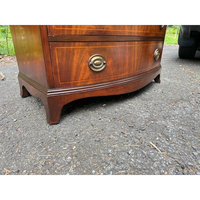 Brown Late 20th Century Georgian-Style Bowfront Flame Mahogany Chest of Drawers by Baker Furniture. For Sale - Image 8 of 17