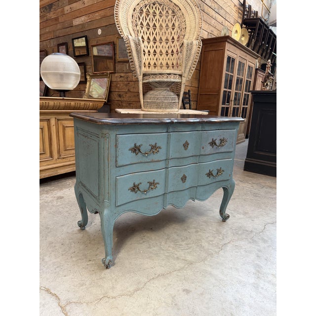Louis XV Chest of Drawers in Walnut For Sale - Image 12 of 12
