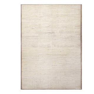 Trendy Large Ivory Decorative Contemporary Modern Area Rug For Sale