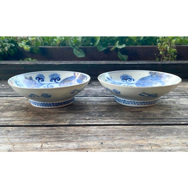 Japanese Pair of Antique Japanese Hirado Style Porcelain Pedestal Bowls With Karashishi Lions For Sale - Image 3 of 14