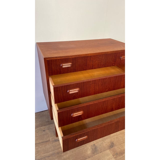 Mid-Century Danish Teak Chest of 4 Drawers, Scandinavia, 1960s For Sale - Image 17 of 18