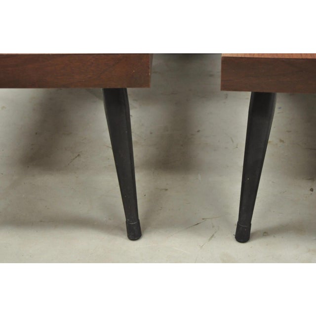 Vintage Mid Century Modern Two Tier Step Walnut Laminate Spindle End Table, Pair For Sale - Image 12 of 15