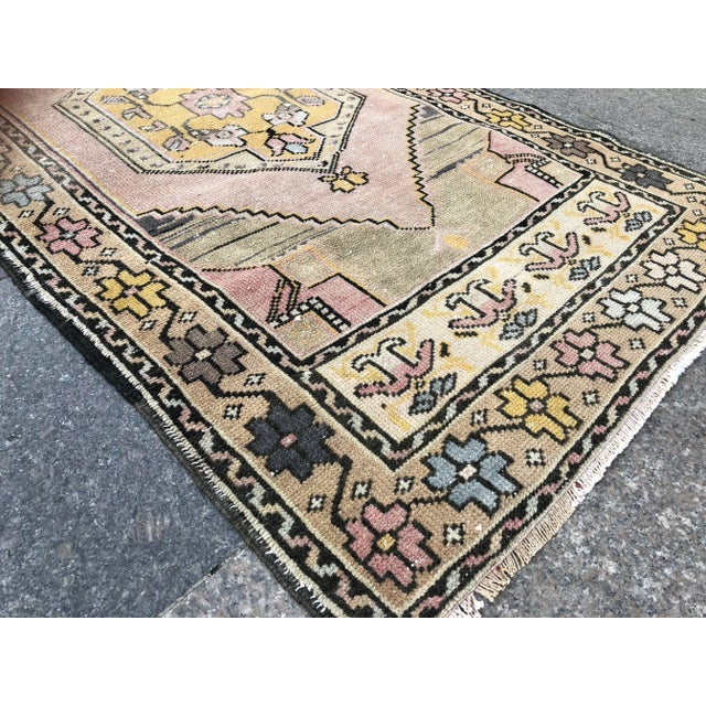 Textile Vintage Turkish Oushak Peach Wool Rug - 2′8″ × 5′1″ For Sale - Image 7 of 11