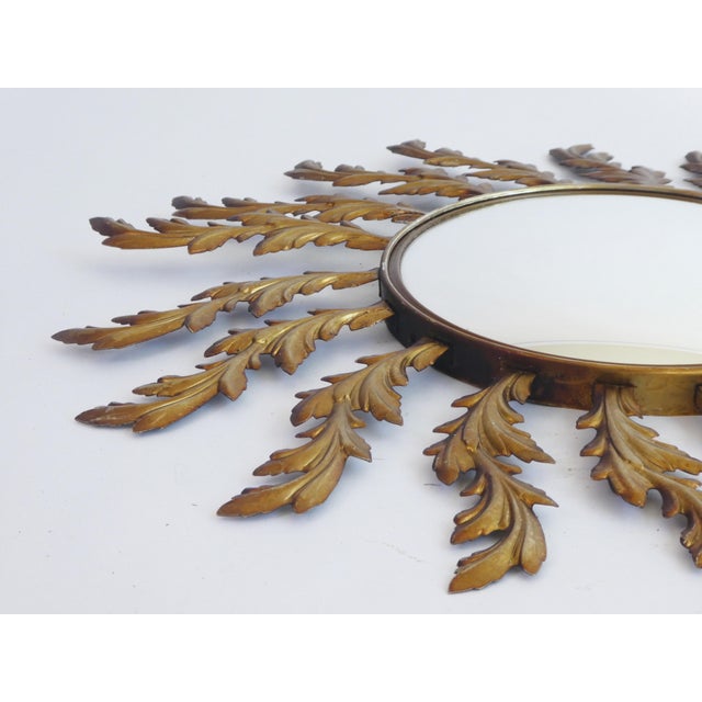 1960s Mid-Century Hollywood Regency Convex Sunburst Metal Wall Mirror, 1960s For Sale - Image 5 of 10