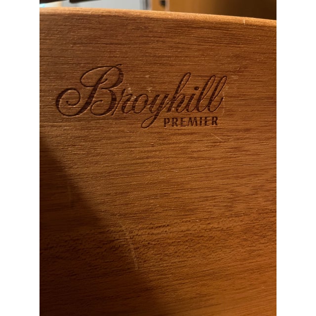 Broyhill Brasilia Vintage Broyhill Brasilia II Gentlemans Chest For Sale - Image 4 of 9