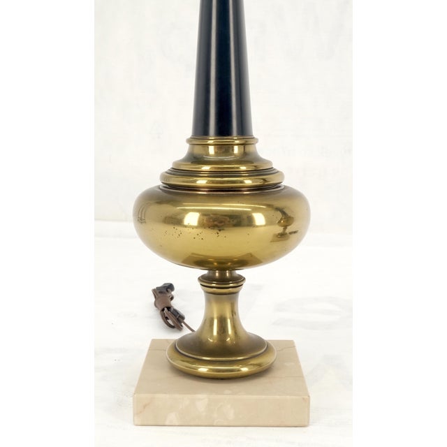 Brass Pair of Mid Century Modern Brass Vase Shape Table Lamps Stiffel MINT! For Sale - Image 8 of 14