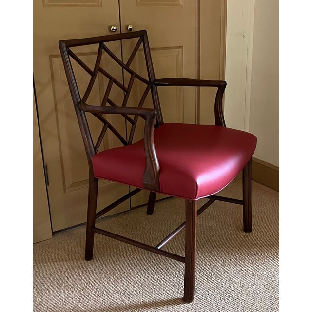 Thomas Chippendale English Georgian Chinese Chippendale Style Mahogany Cockpen Armchair For Sale - Image 4 of 18