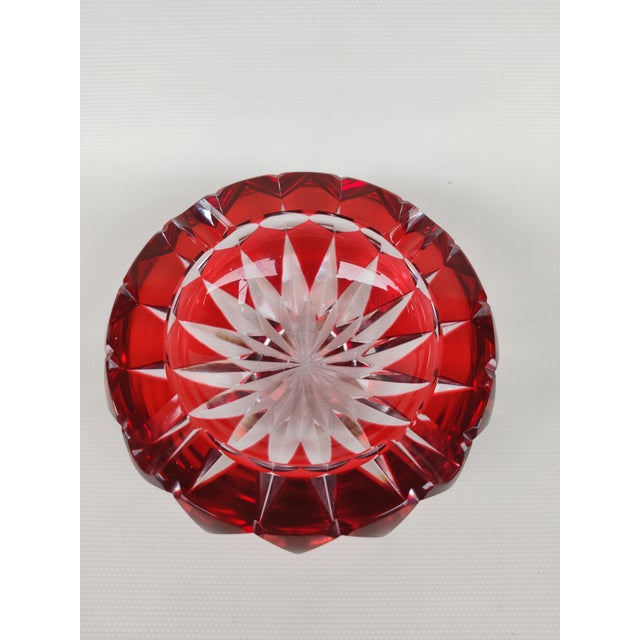 1970s Lorraine Crystal Ashtray in Ruby, 1970s For Sale - Image 5 of 6