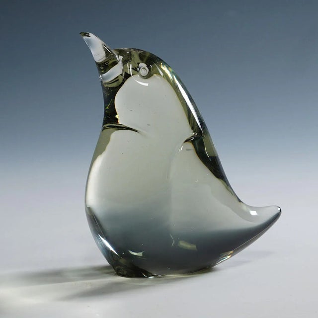 Livio Seguso Pair of Art Glass Birds Designed by Livio Seguso Ca. 1970s For Sale - Image 4 of 6