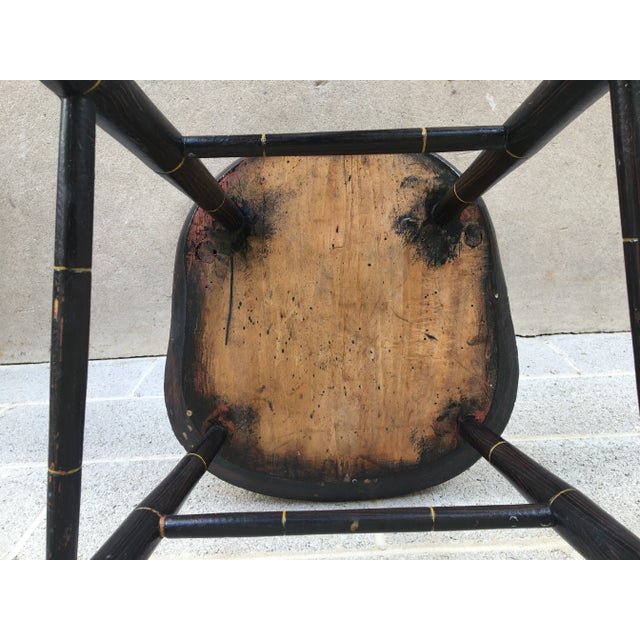 Antique Primitive Early 1800's Arrow Back Paint Decorated Side Chairs - Set of 4 For Sale - Image 9 of 10