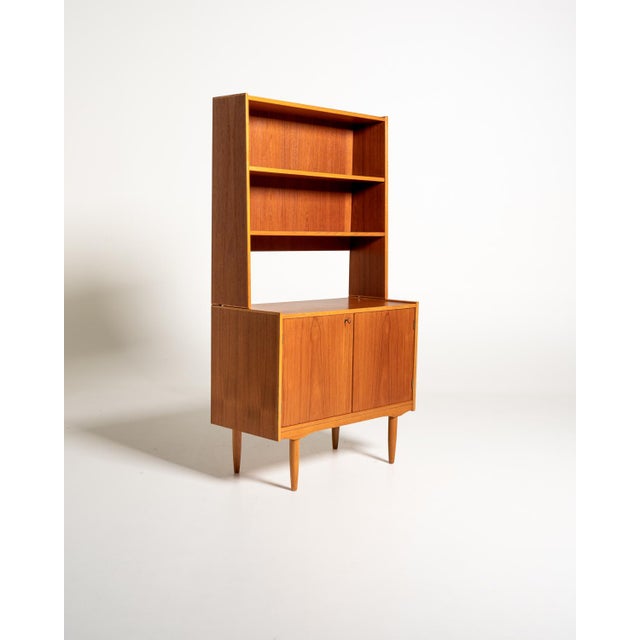 Teak and Oak Bookcase, Scandinavia, 1950s For Sale - Image 3 of 10
