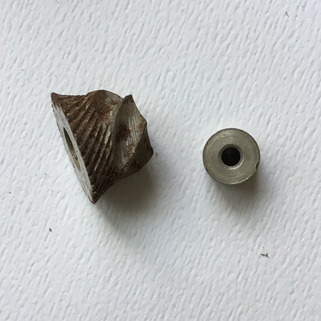 Vintage Postmodern Tupperware Metal and Wood Pepper Grinder Spice Hand Mill For Sale - Image 12 of 12