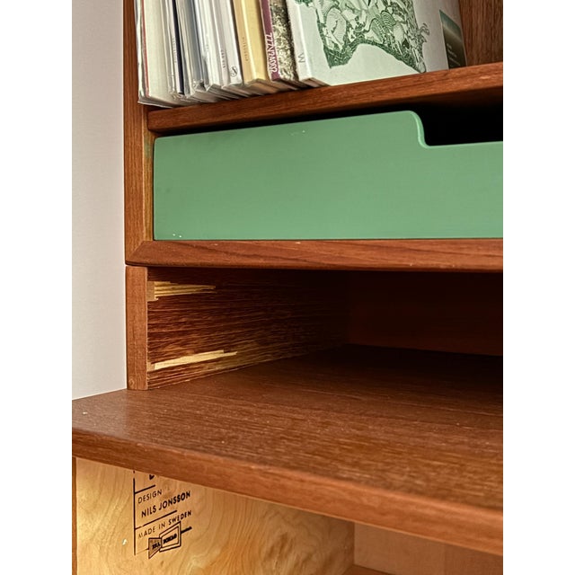 Model Domi 3 Shelving System in Teak by Nils Jonsson for Troeds, Sweden, 1960s For Sale - Image 14 of 18