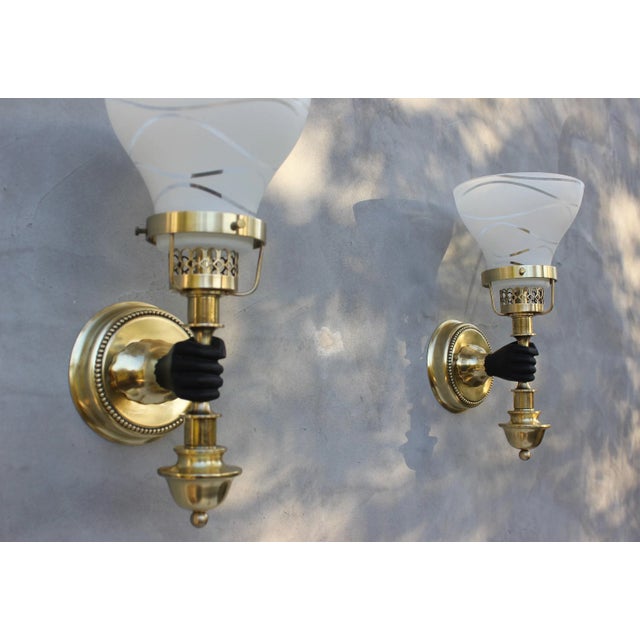 1950s Brass Wall Light attributed to John Devoluy, 1950s, Set of 3 For Sale - Image 5 of 10