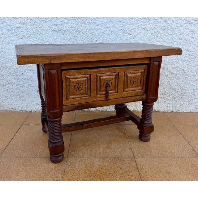 Wood 1930s Spanish Carved Wood Side Table With Geometric Decoration and Spiral Legs For Sale - Image 7 of 13