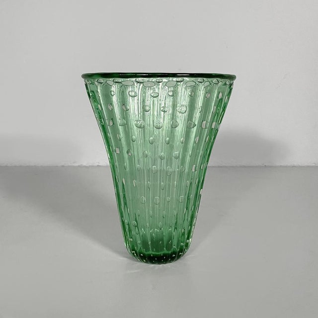 Mid-Century Modern Italian Oval Vase in Green Glass, 1980s For Sale - Image 9 of 9