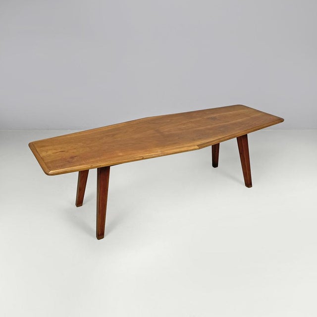 Mid-Century Italian Modern Long Wooden Coffee Table with Pointed Sides, 1960s For Sale - Image 3 of 18