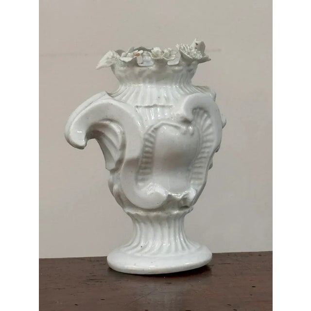 Rococo Pair of Longton Hall Flower-Encrusted Vases, Circa 1755 For Sale - Image 3 of 6