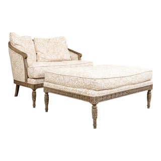 French Provincial Chaise Lounge / Ottoman by Beacon Hill/Drexel For Sale