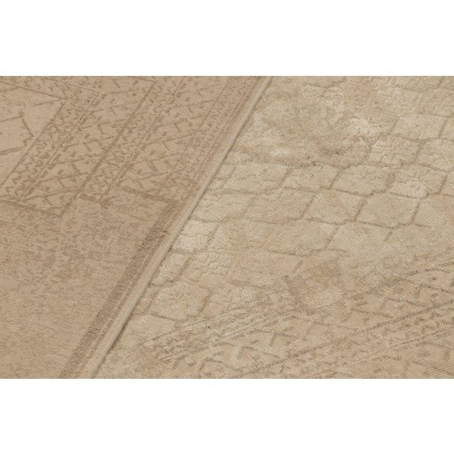 Beige Rug & Kilim's Modern Classic Rug in Beige and Ecru Geometric Abstract Pattern For Sale - Image 8 of 8