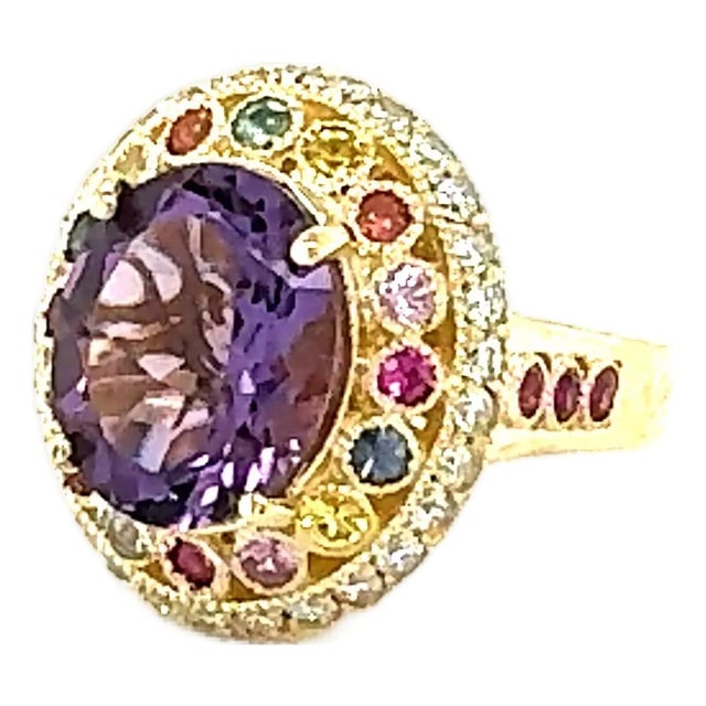 5.62 Carat Natural Amethyst Diamond Sapphire Yellow Gold Cocktail Ring, Size 7 For Sale