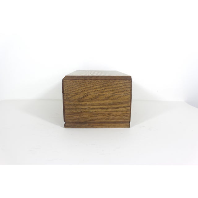 1980s Vintage Oak Wood Jewelry Box Trinket Lidded Box Mens Jewellery Box, Gift Storage Wood Grain Masculine For Sale - Image 5 of 12