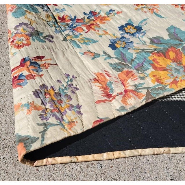 Textile 19th C Log Cabin Barn Raising Quilt For Sale - Image 7 of 7