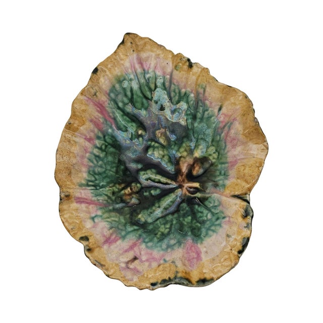 Griffin Smith & Hill Etruscan Majolica Begonia Leaf Plate 9.25" For Sale In San Francisco - Image 6 of 11