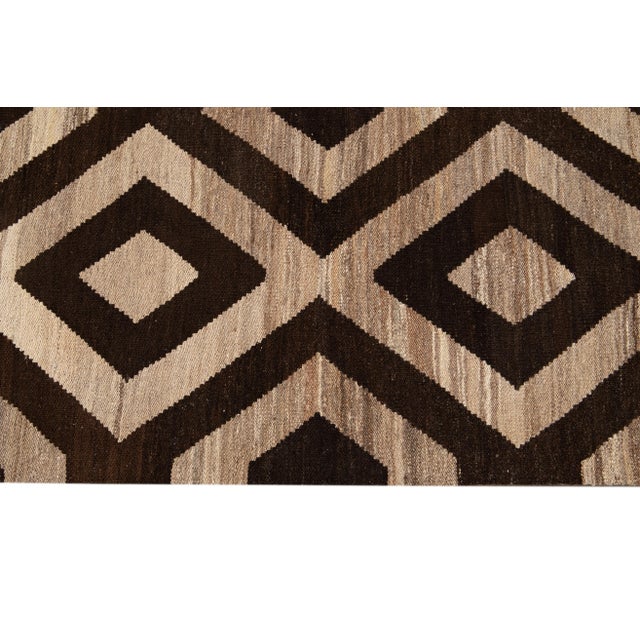 21st Century Contemporary Turkish Kilim Wool Rug For Sale In New York - Image 6 of 13