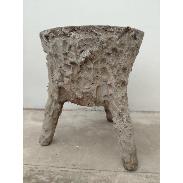 Concrete planter, diameter 43cm, depth 33cm Total dimensions: 50cm × 50cm