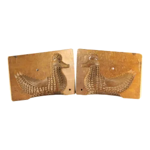 Early 19th Century Wooden Mold for Chocolate, Marzipan or Speculaas Cookies With Duck