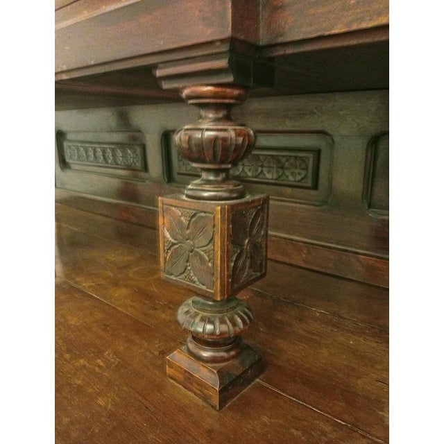 Traditional Late 19th-Century Italian Renaissance Revival Carved Wood Buffet Cabinet Cupboard For Sale - Image 3 of 4