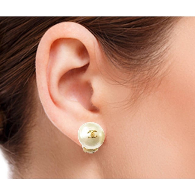 Chanel Classic Gold Plated CC Small Pearl Clip on Earrings *Marked 96 *Made in France -It approximately 0.55" x 0.55"....