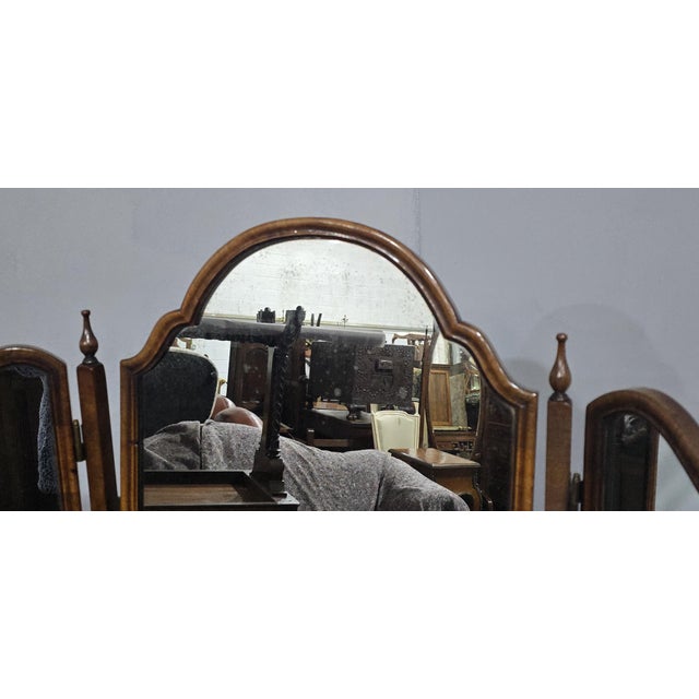 Brown Queen Anne Dressing Table, 1920s For Sale - Image 8 of 16