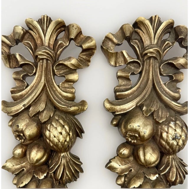 Pair of Vintage Syroco Gold Gilt Fruit & Ribbon Wall Plaques For Sale - Image 10 of 16