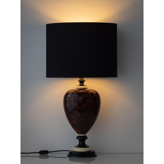 1970s Faux Tortoiseshell Glazed Ceramic Table Lamp, France, 1970s For Sale - Image 5 of 18